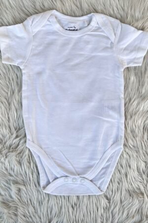 Plain white romper ( 3 to 6 months )